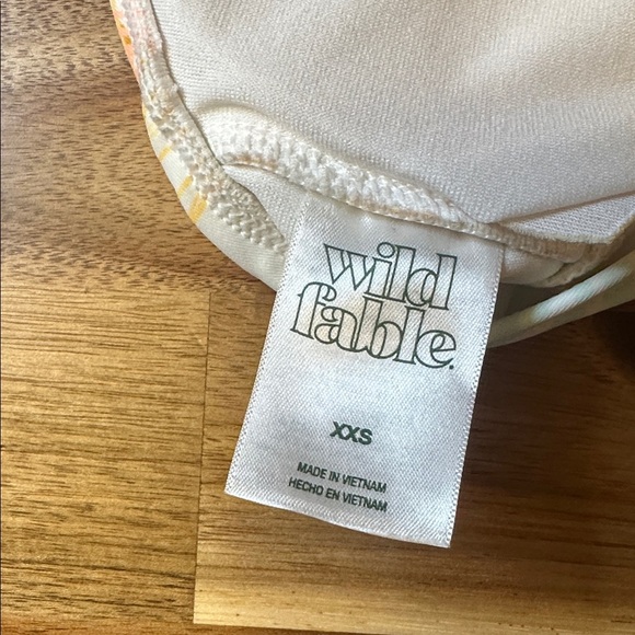 Wild Fable Tropical Bikini Top Womens XXSmall Tropicsl - Picture 4 of 4